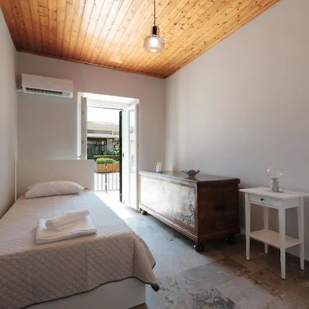 Casa Tilemachos Tatil Evi